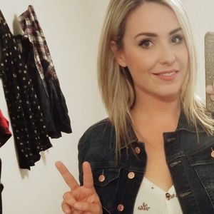 Meet your Posher, Christina